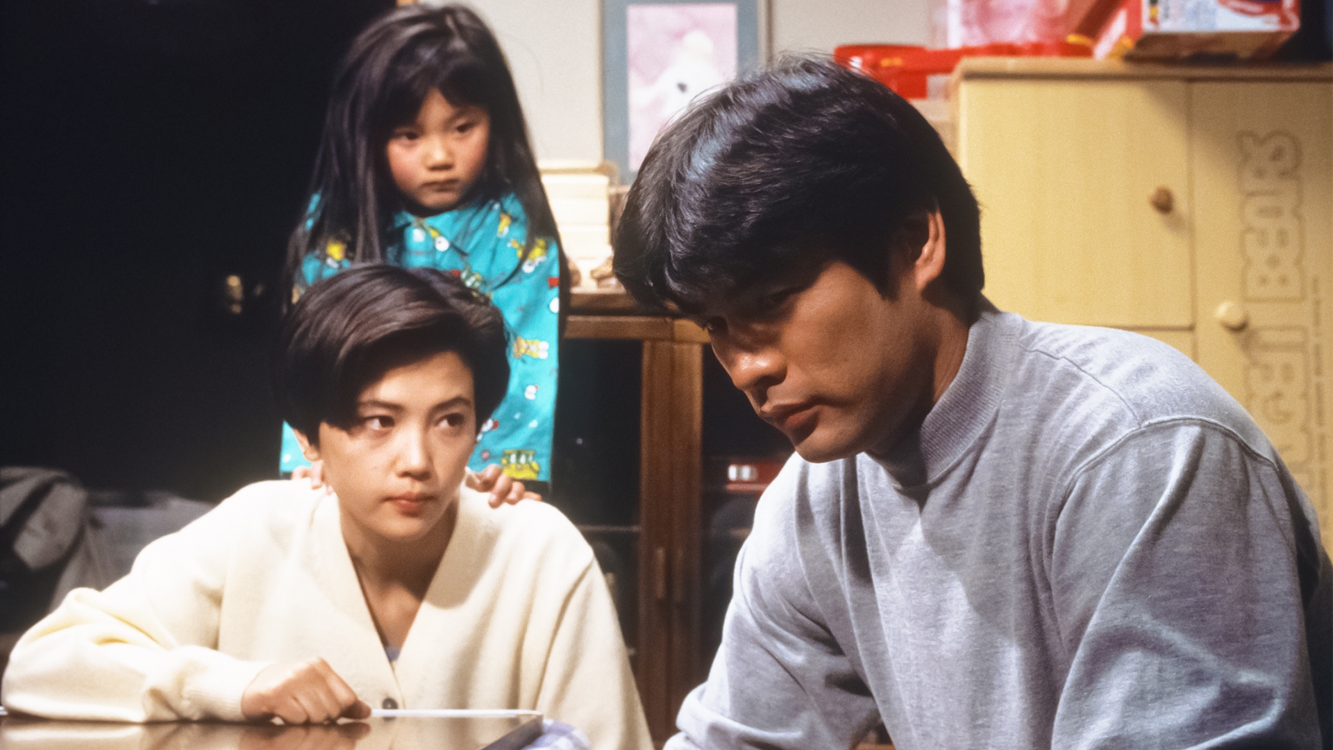 無料テレビで東京エレベーターガールを視聴する