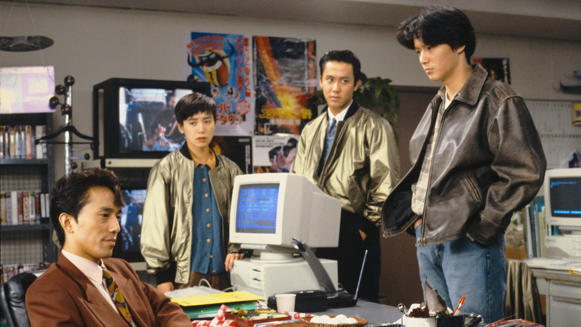 無料テレビでホームワークを視聴する