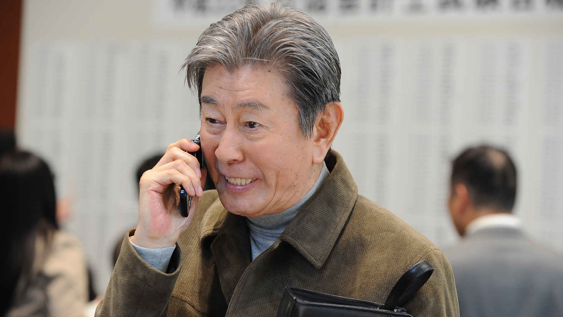 無料テレビで渡る世間は鬼ばかり 第10シリーズ(橋田壽賀子ドラマ)を視聴する