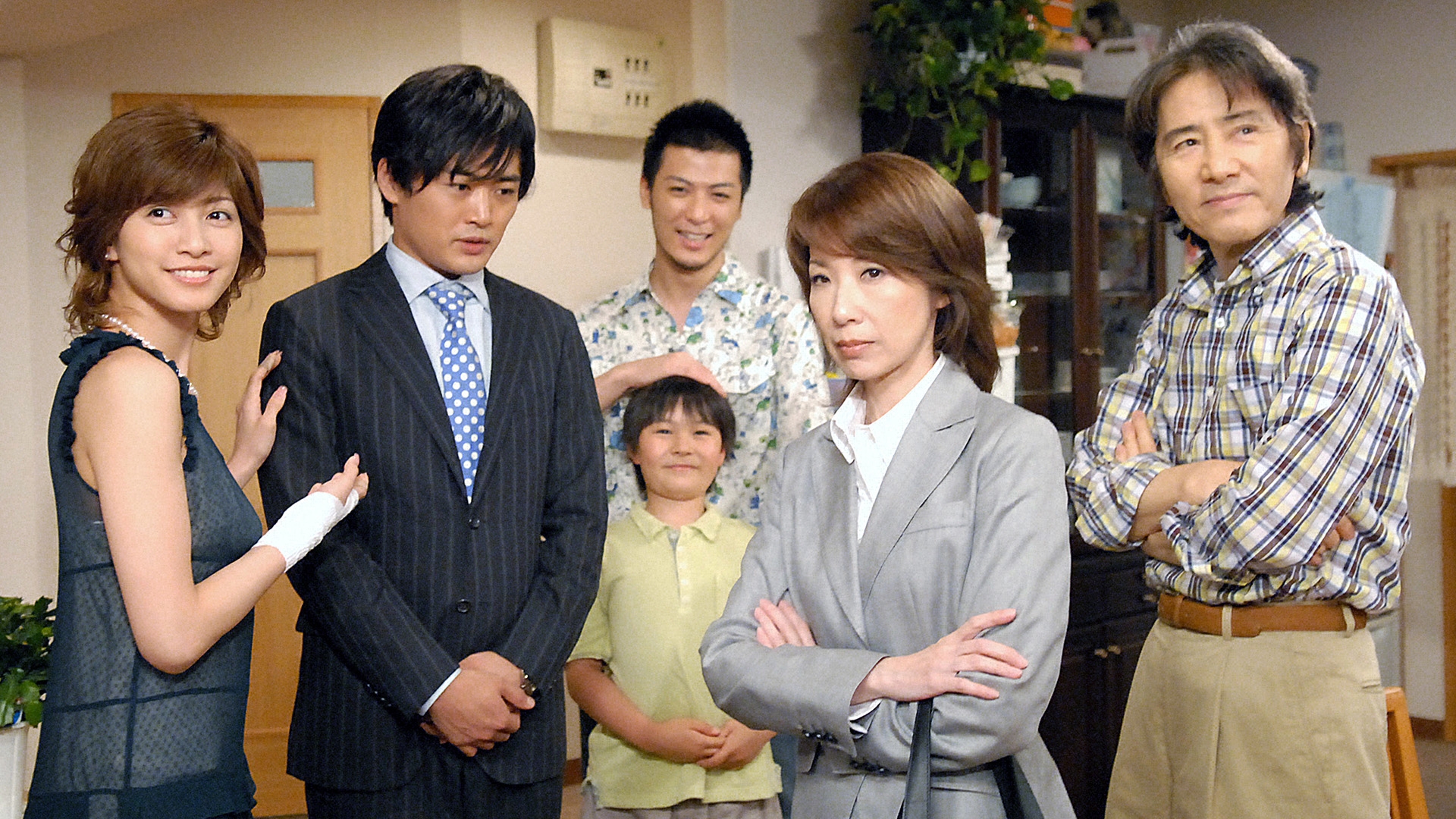 無料テレビで誰よりもママを愛すを視聴する
