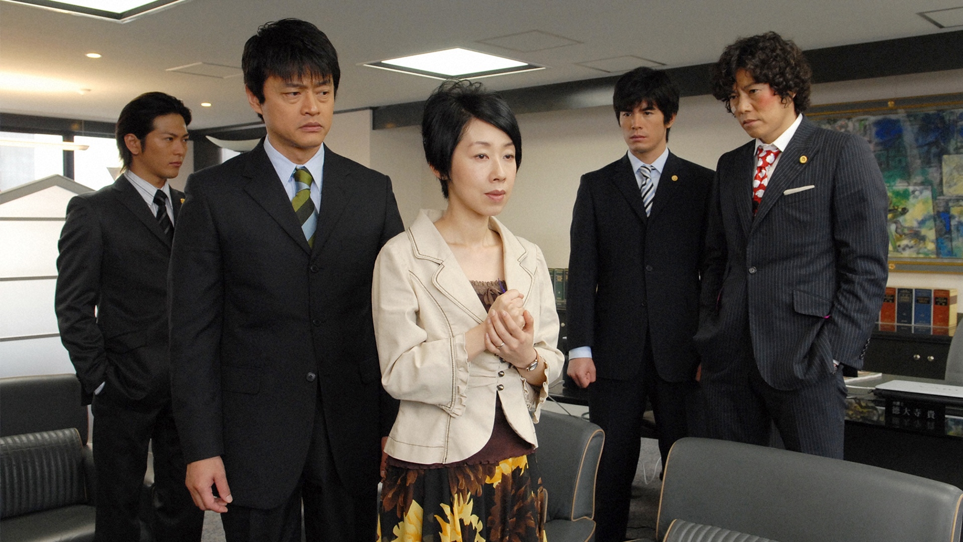 無料テレビで弁護士のくずを視聴する