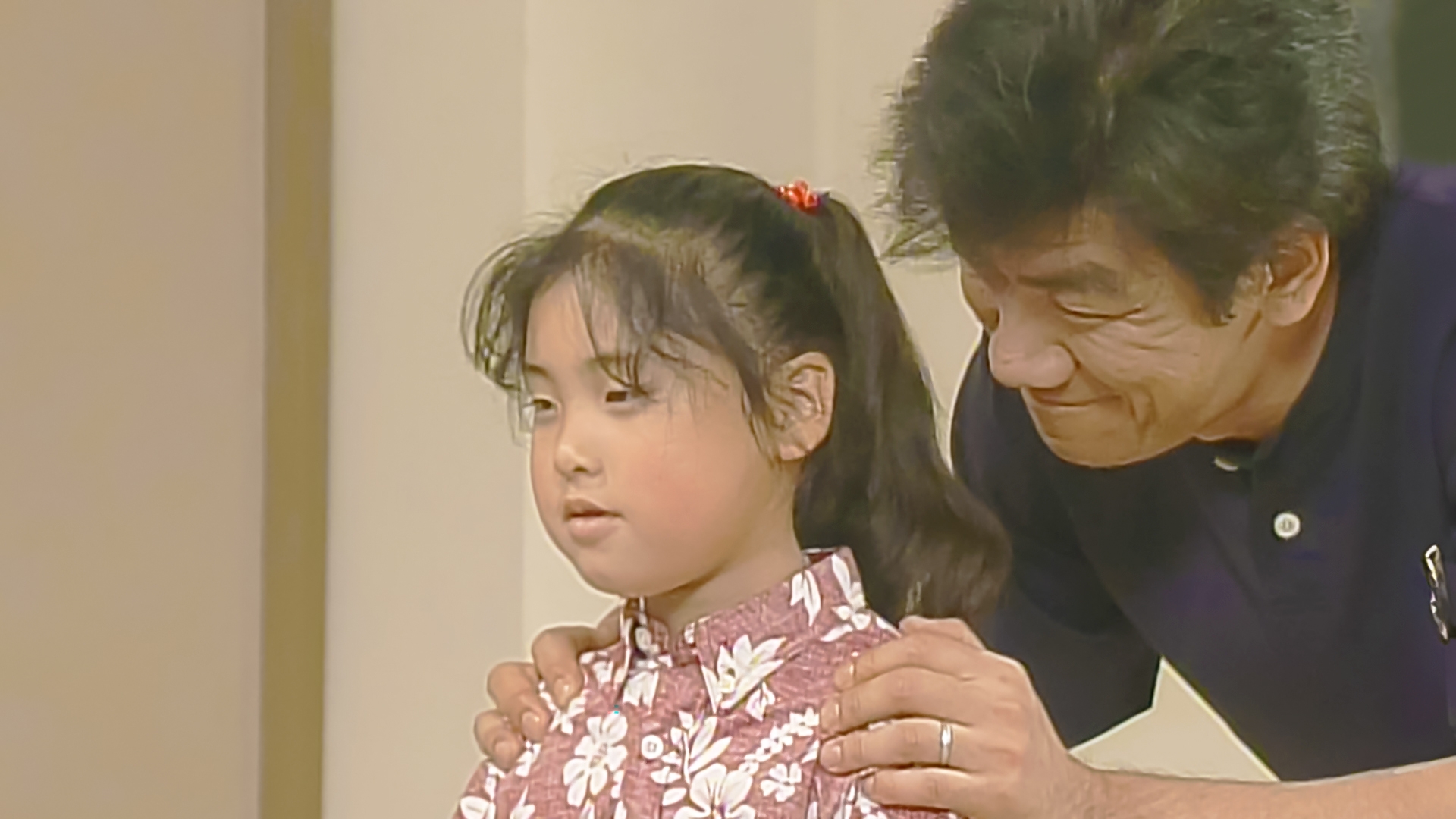 無料テレビで大好き！五つ子を視聴する