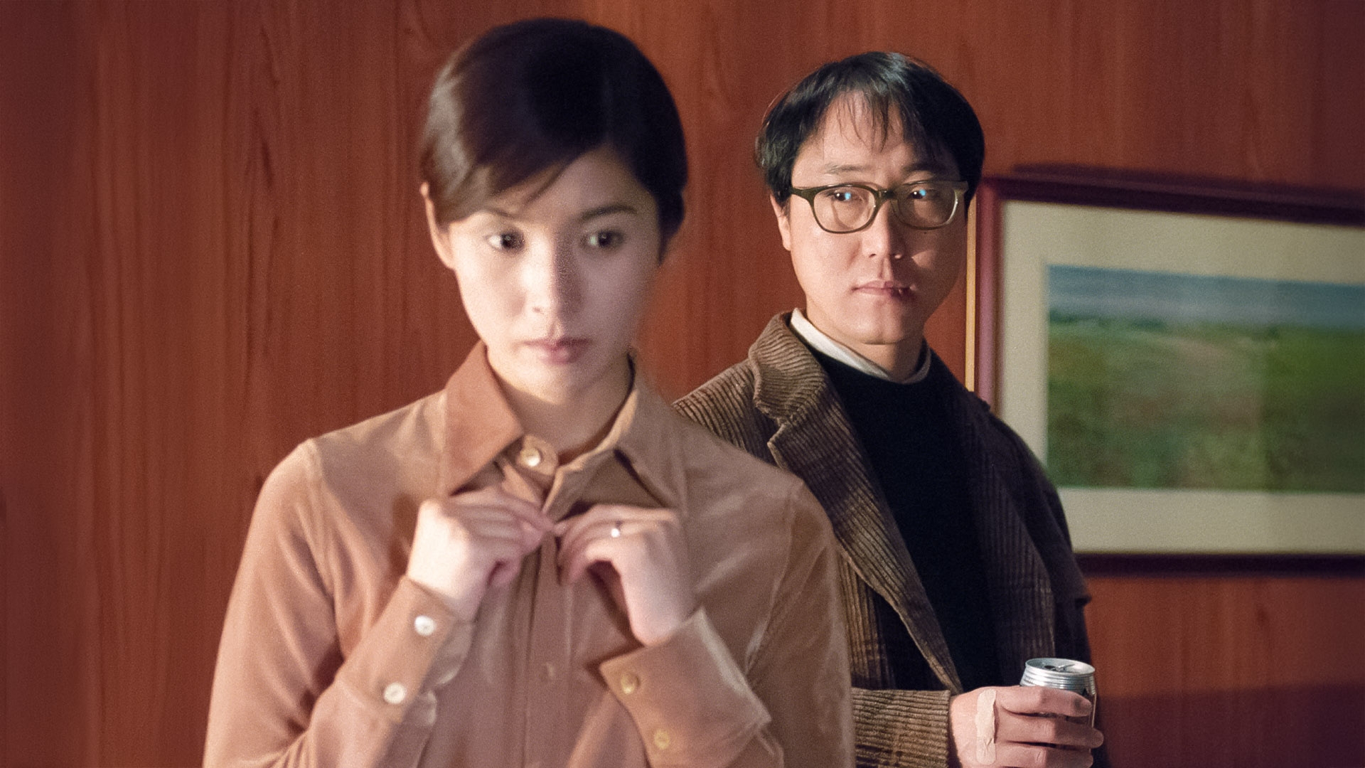 無料テレビで義務と演技を視聴する